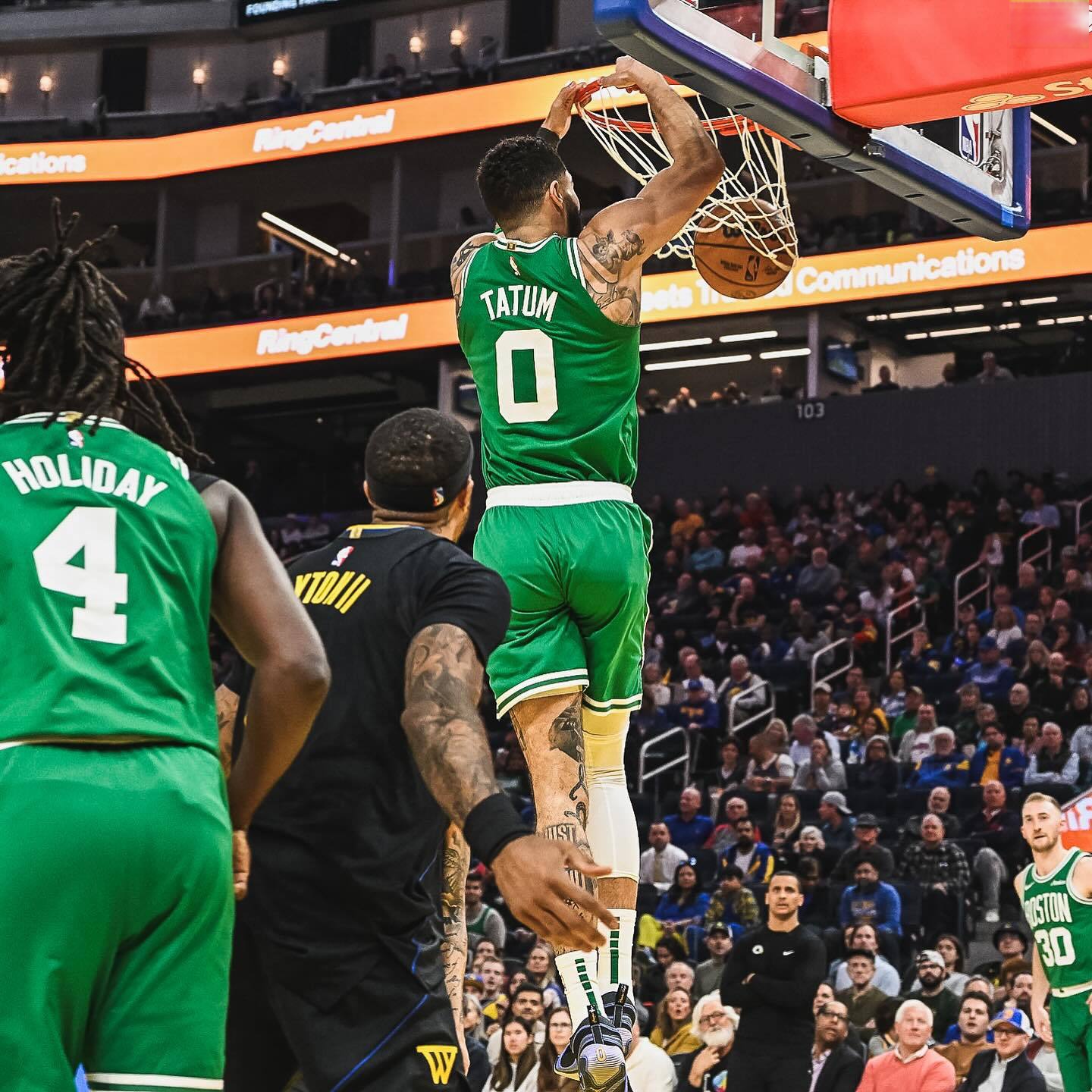 开云sport-凯尔特人主场击败骑士，取得五连胜