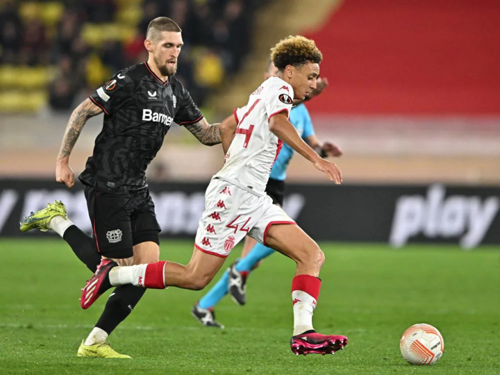 摩纳哥客场压力痛失，输球收场的简单介绍