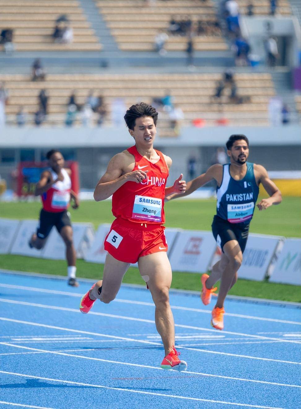 开云体育中国-田径战术革新取得奇效，引发战术热潮的简单介绍