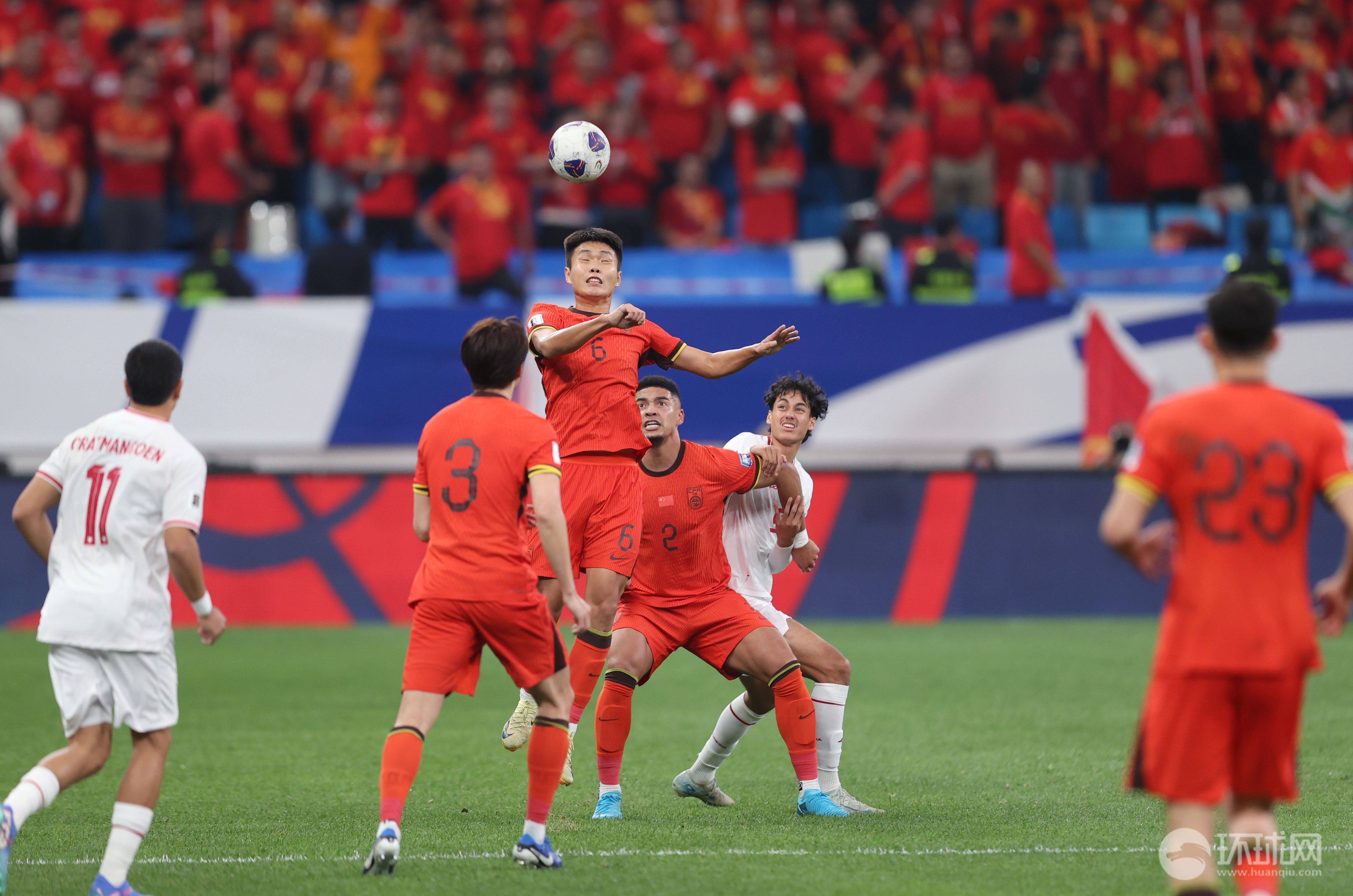 印度队鏖战中国队，石宇奇扛起全队