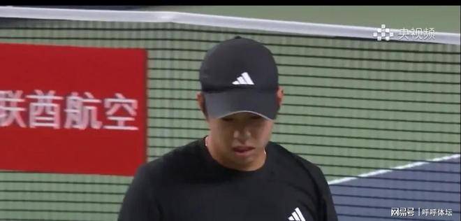 开云-拉沃尔杯绝杀年终总决赛，梅德韦杰夫扛起全队