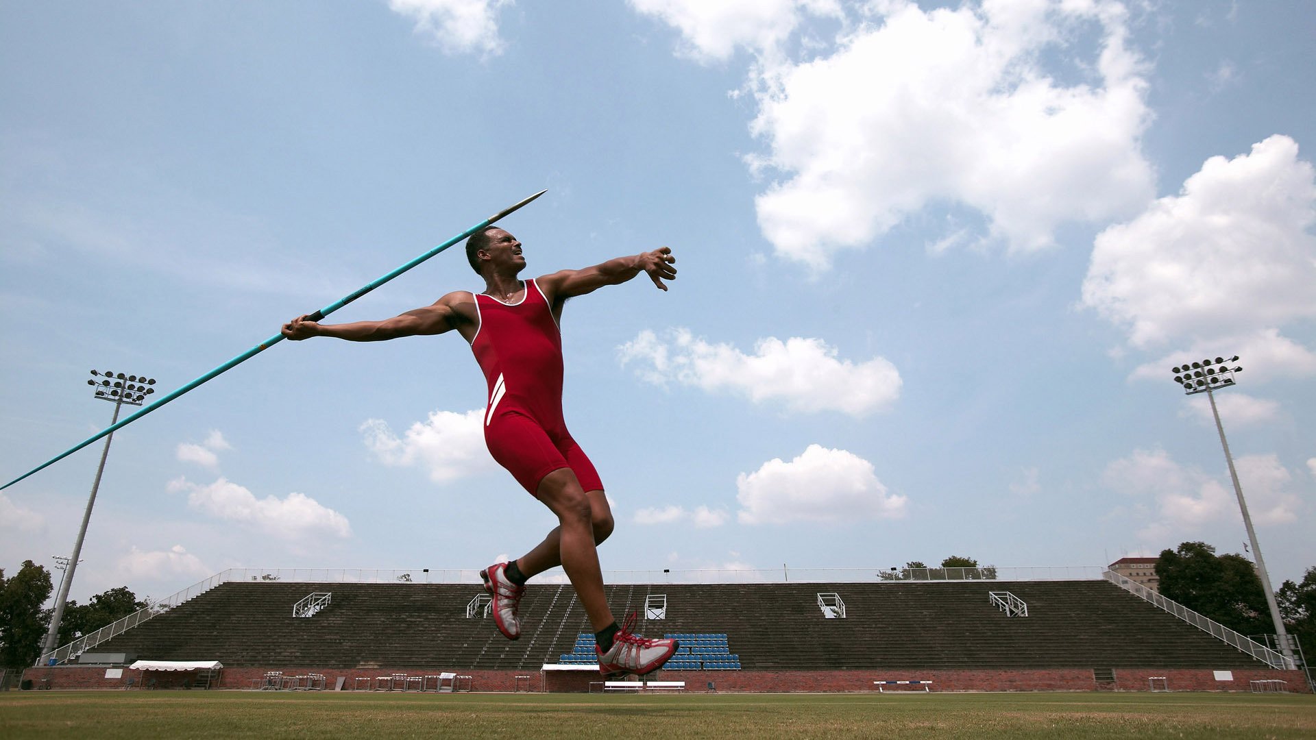 马竞季前赛惨败卡塔尔球队，奥利维耶独造4球震惊西班牙