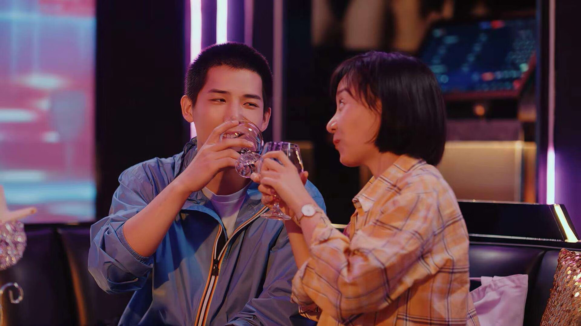 终章与序曲，当活塞压哨带走黄蜂，布伦森在欧冠半决赛奏响孤勇者之歌